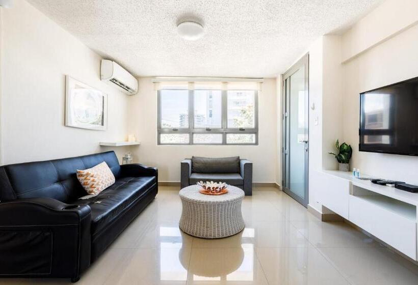 آپارتمان 1 خوابه با بالکن, Avila Suites