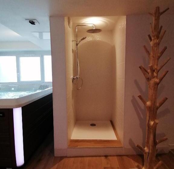 חדר משפחתי נוף לים, La Bulle D Etel, Chambres & Spa