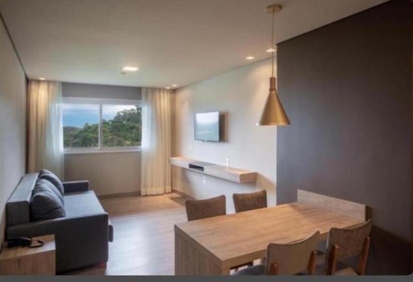 Семейный Номер Deluxe, Laghetto Golden