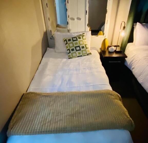 Family Suite, Cottonwood Guesthouse Oasis