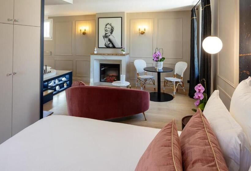 자쿠지 스위트, Bastide De Damien