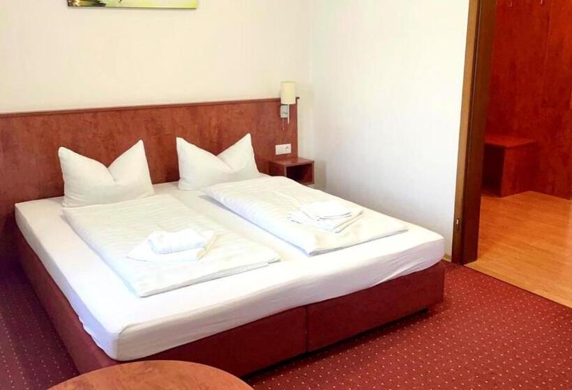 חדר סטנדרט, Am Ledermuseum