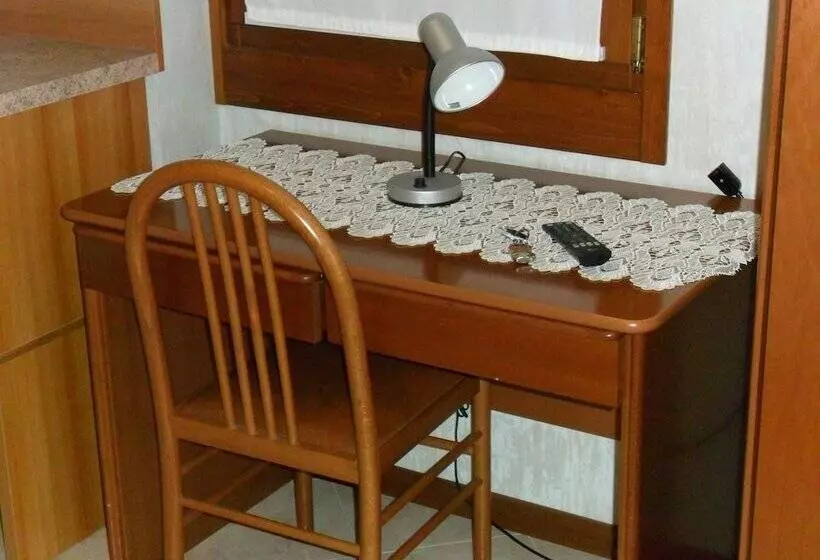 スタンダード４人部屋, Andreis