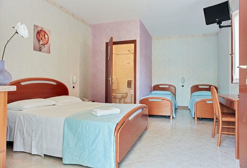 חדר סטנדרט לארבעה, Andreis