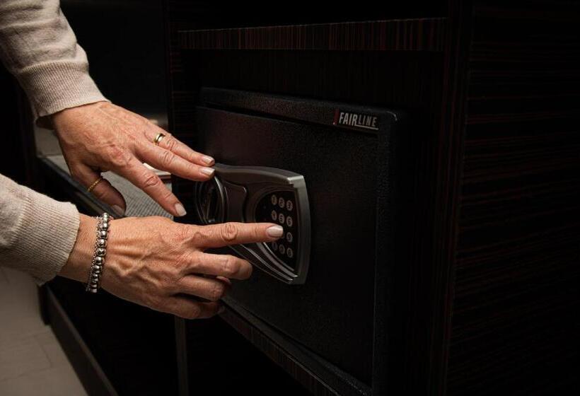 غرفة كومفورت فردية, Ansharius   Adults Only