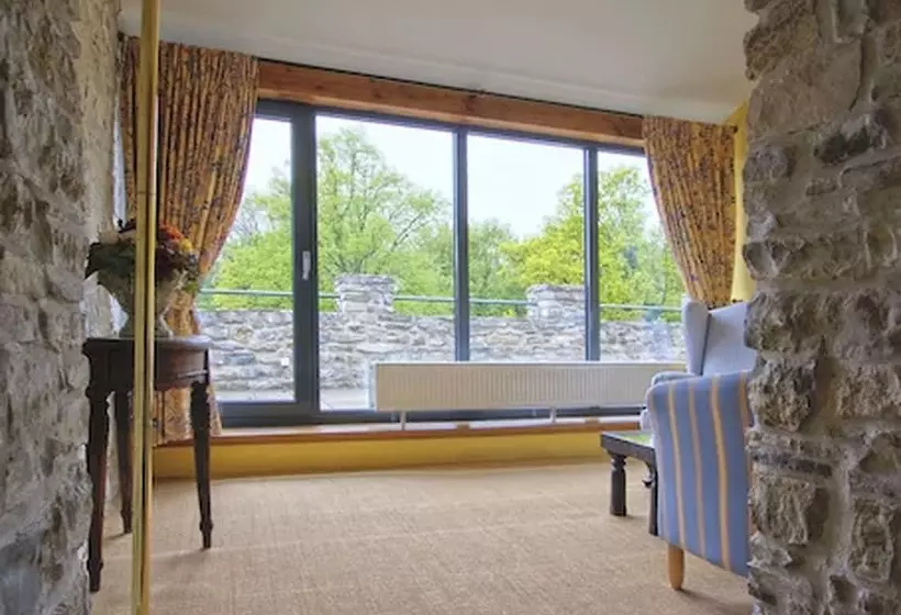 Comfort-huone, Burg Wanzleben