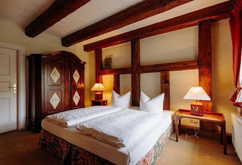 Люкс, Burg Wanzleben