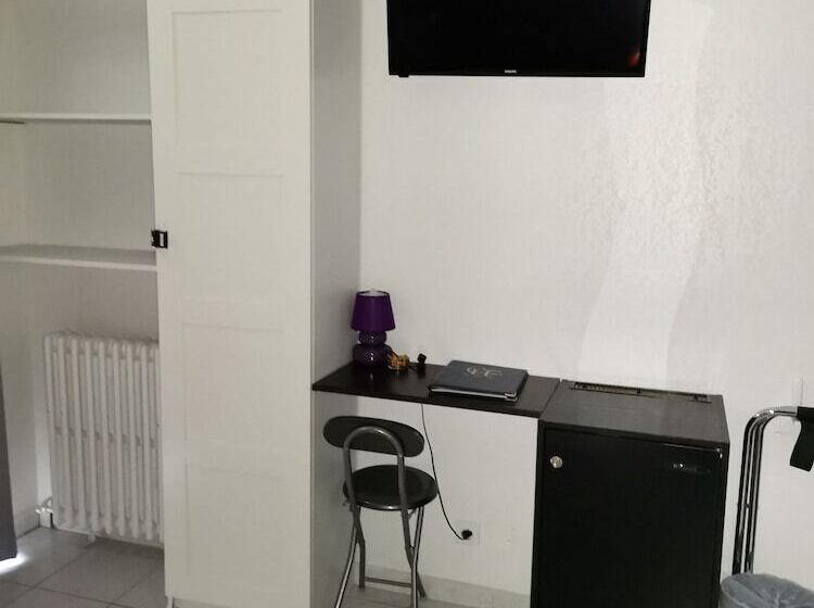 Номер Стандарт, Carry