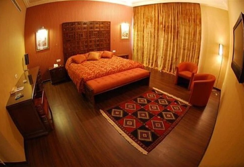 اتاق لوکس, Chtaura Park