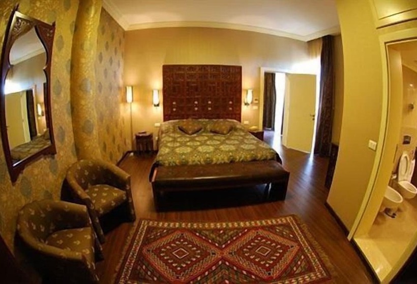 اتاق لوکس, Chtaura Park