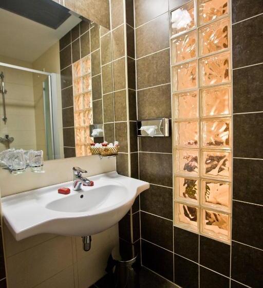 اتاق استاندارد, Depandans Jezero