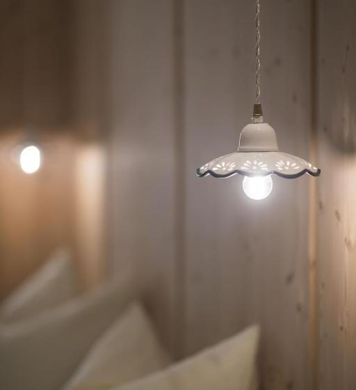 סוויטת ג'וניור, Emma Historic