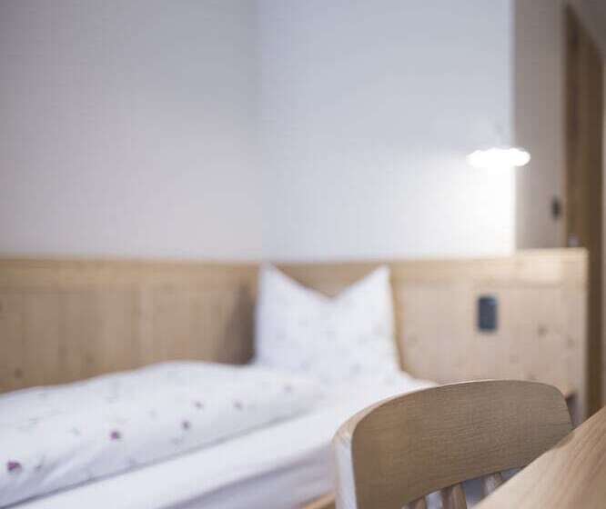 חדר סטנדרט יחיד, Emma Historic