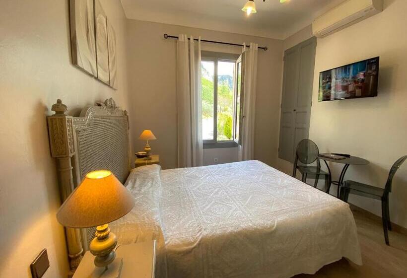 シングルベーシックルーム, Hôtel Le Colombier