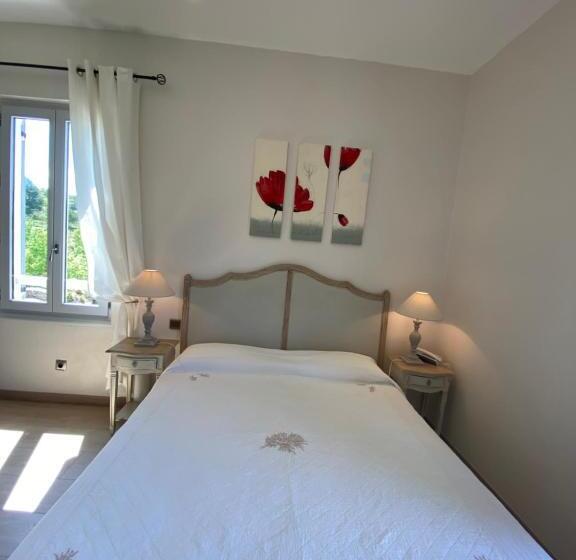 コンフォートルーム, Hôtel Le Colombier