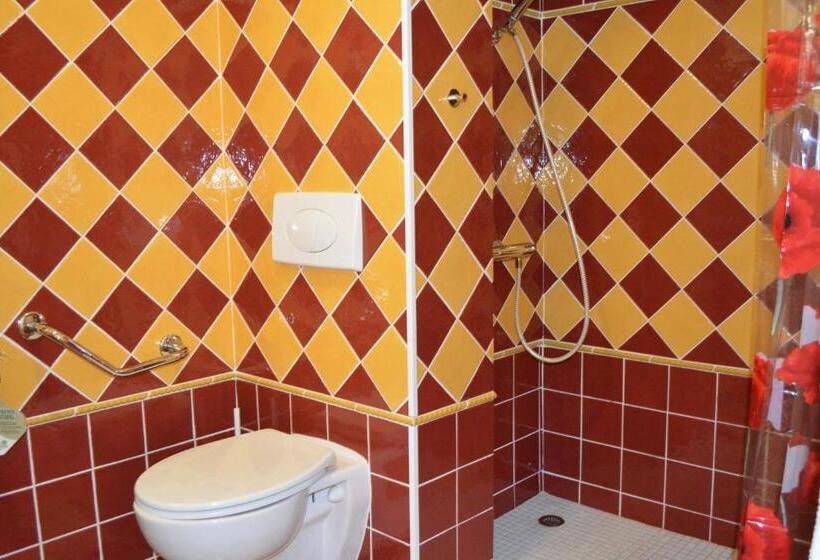 身障者適用スーペリアールーム, Hôtel Le Colombier