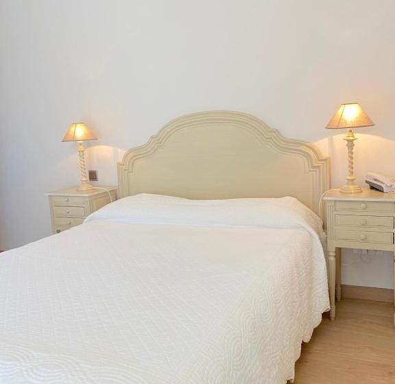 스탠다드 싱글 룸, Hôtel Le Colombier