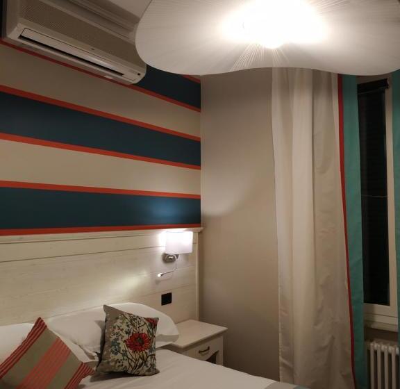 غرفة إقتصادية, La Camogliese