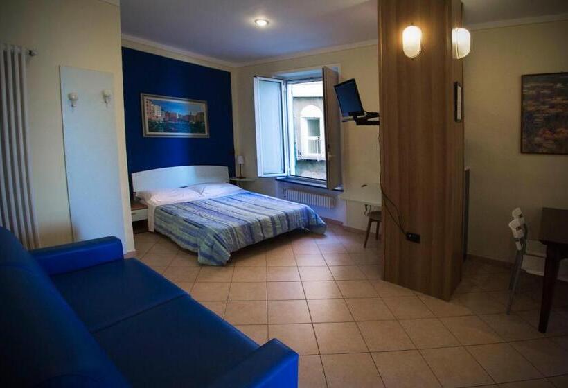 غرفة قياسية سرير كينج, La Camogliese