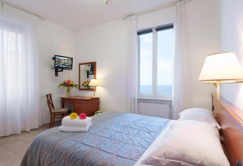 غرفة سوبيريور سرير كينج, La Camogliese