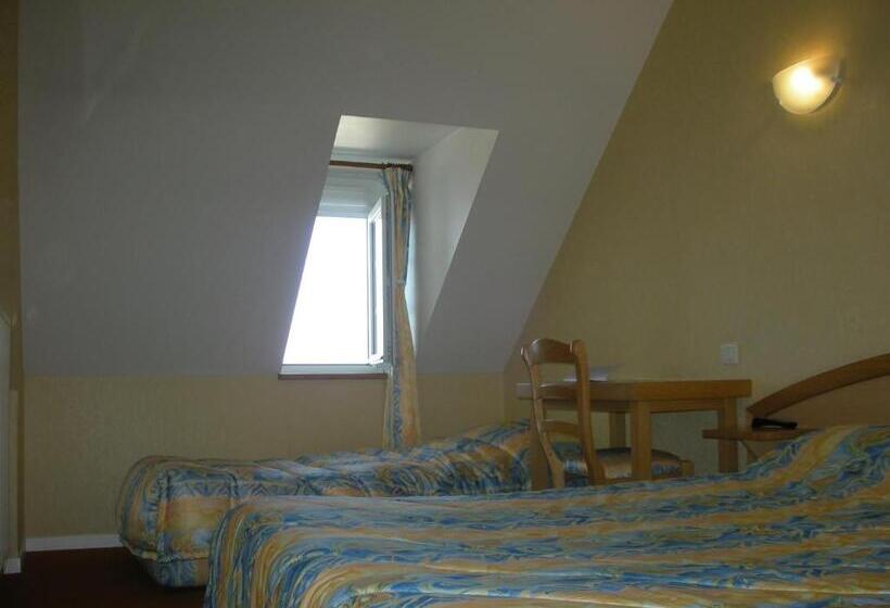 컴포트 트리플 룸, La Renaissance