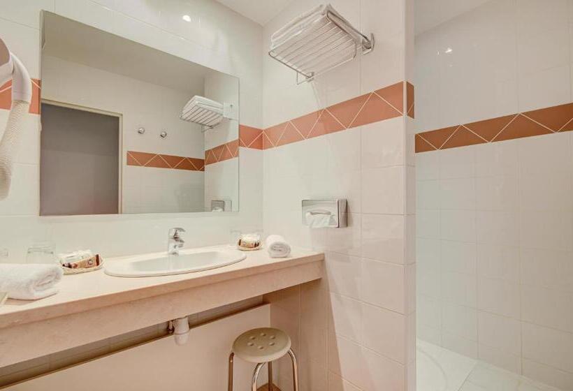 סוויטה משפחתית 2 חדרי שינה, Les Nevons