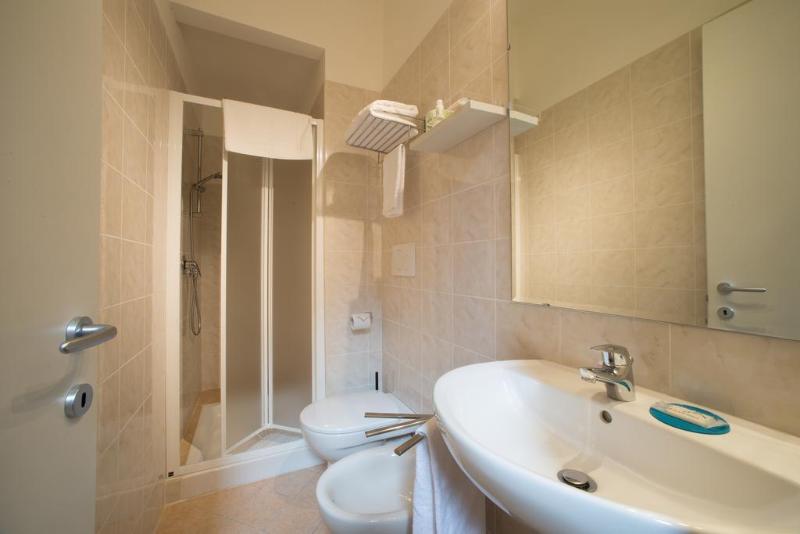 اتاق استاندارد یک نفره, Locanda Orchidea