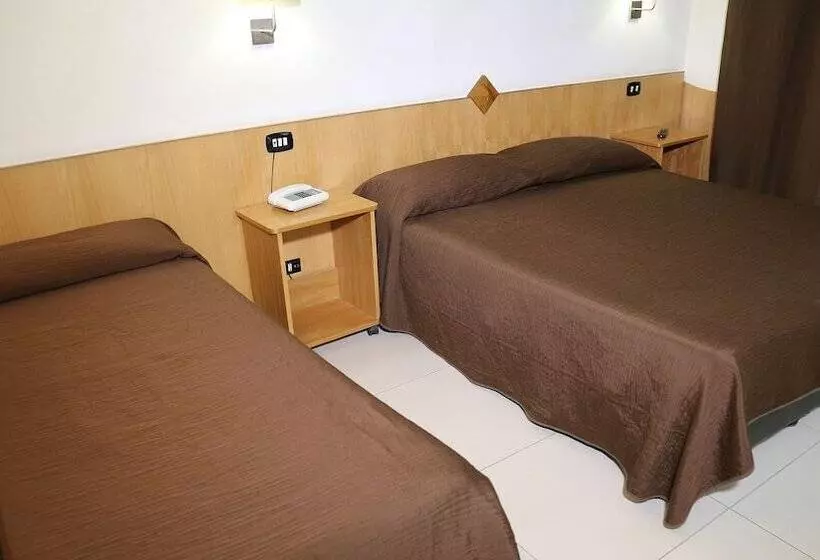 スタンダード４人部屋, Meranda