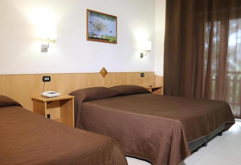 标准三人间, Meranda