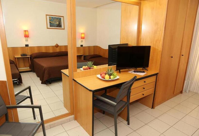 四人标准间, Meranda