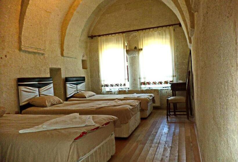 家庭间, Muskara Cave