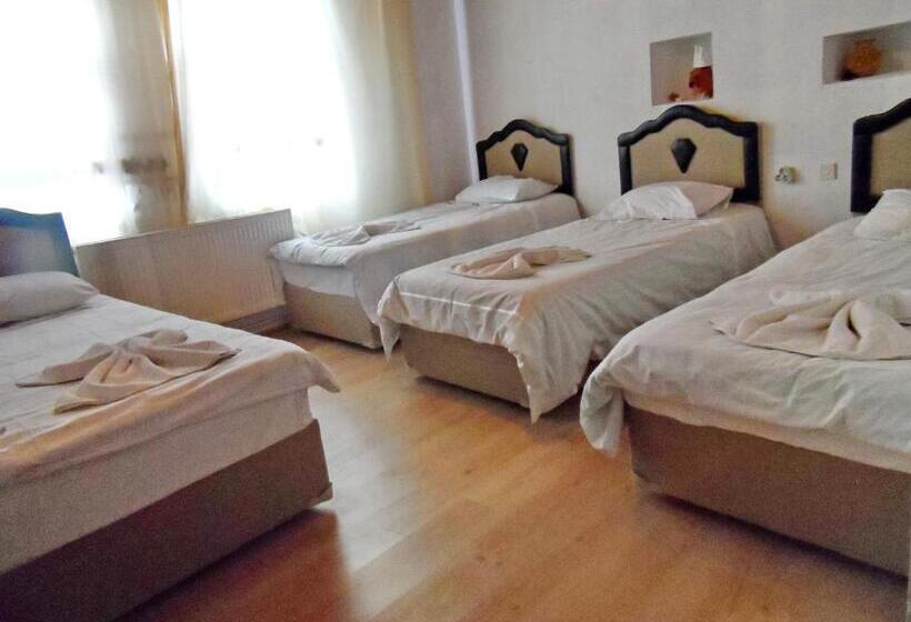 家庭间, Muskara Cave