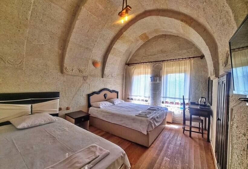 标准间, Muskara Cave