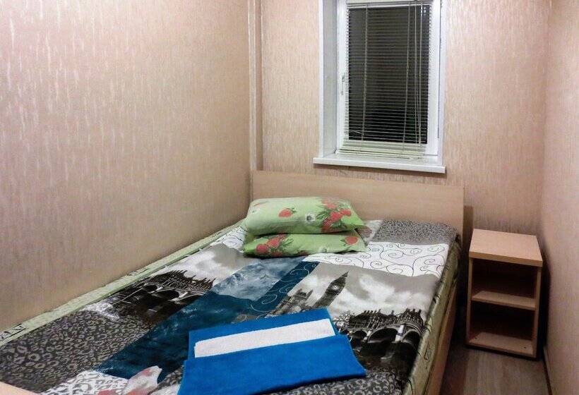 Номер Economy, Near Globus