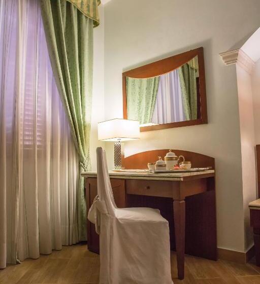 חדר סטנדרט יחיד, Palmed