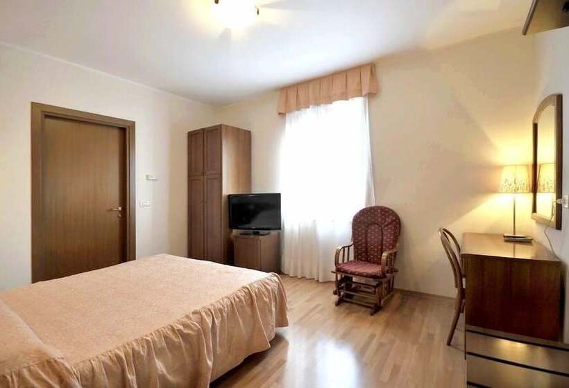 スタンダードルーム, Ristorante Ai Campi Di Marcello