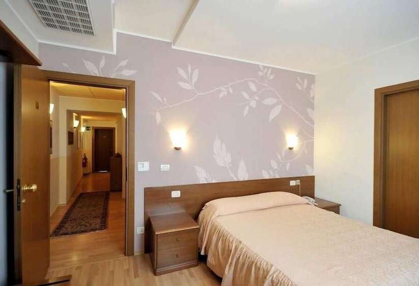 スタンダードルーム, Ristorante Ai Campi Di Marcello