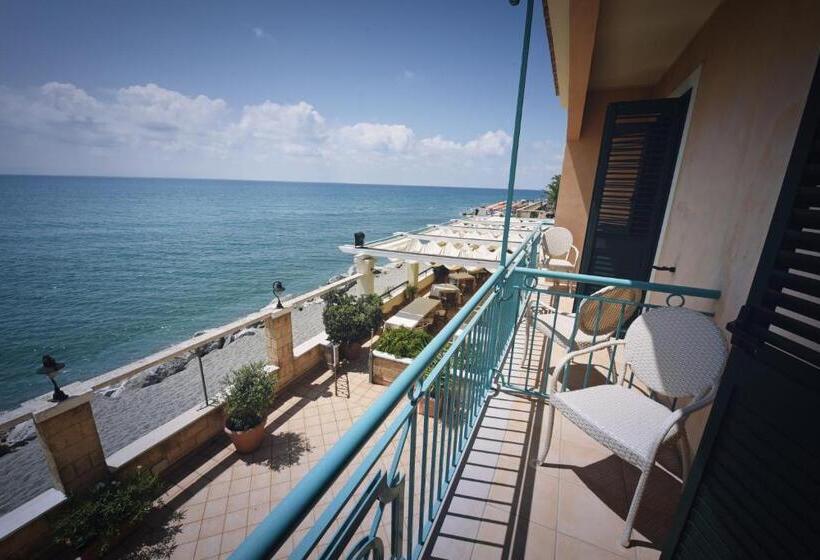 اتاق استاندارد, Ristorante La Lampara
