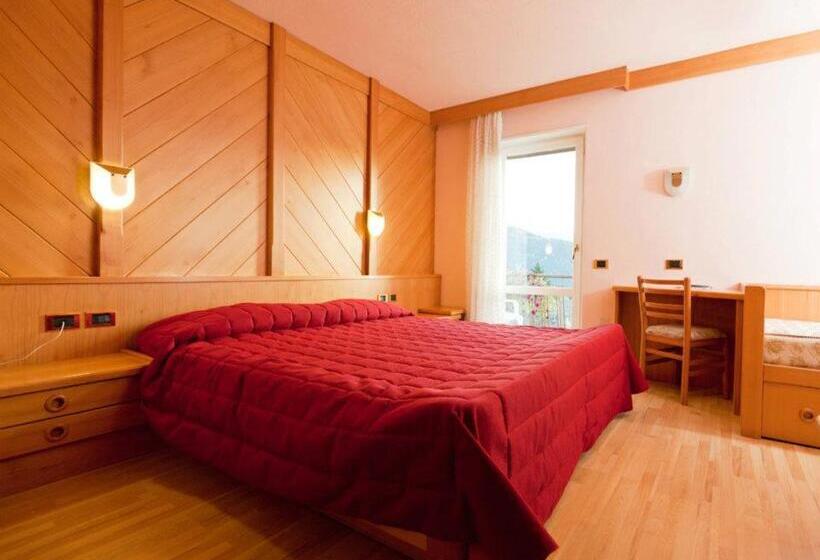 غرفة سوبيريور, Rosalpina