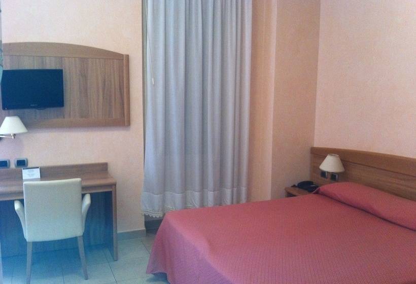 اتاق استاندارد چهار تخته, Siena