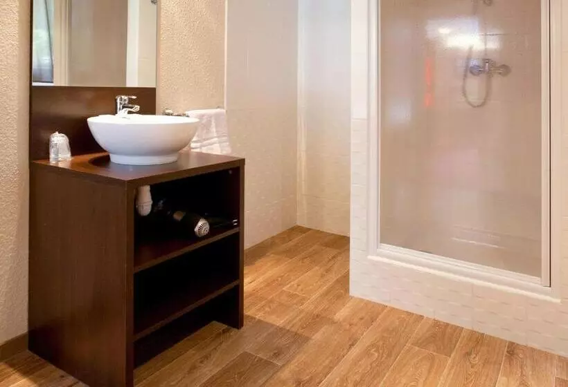 マウンテンビュースタンダードルーム, Sowell Hotels Mont Blanc Et Spa