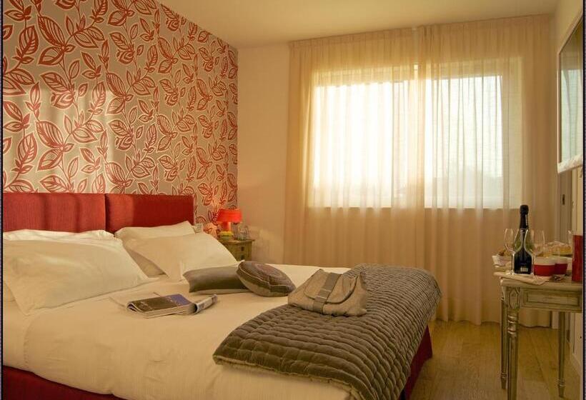 エクゼクティブルーム, Spluga Sosta &