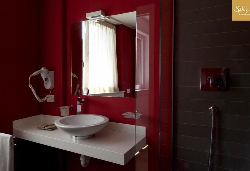 エクゼクティブルーム, Spluga Sosta &