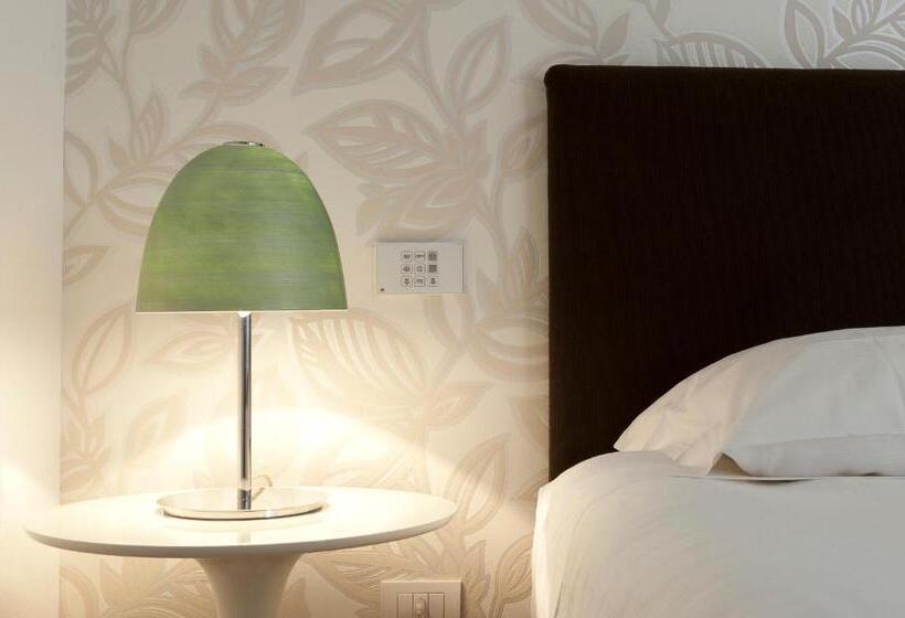 コンフォートシングルルーム, Spluga Sosta &