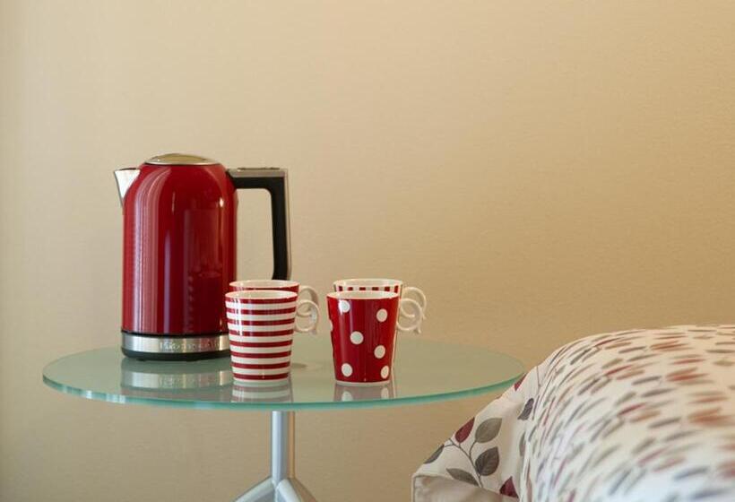 メゾネットスイート, Spluga Sosta &