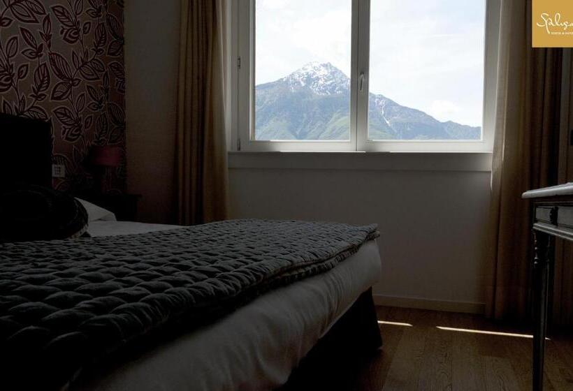 エクゼクティブルーム, Spluga Sosta &