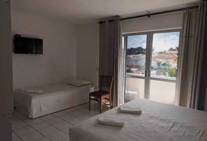 デラックストリプルルーム, Vila Alaide Praia