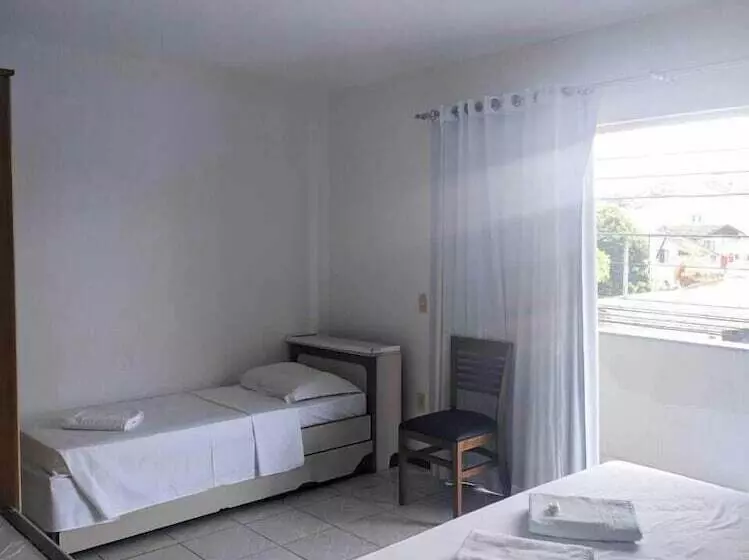 デラックストリプルルーム, Vila Alaide Praia