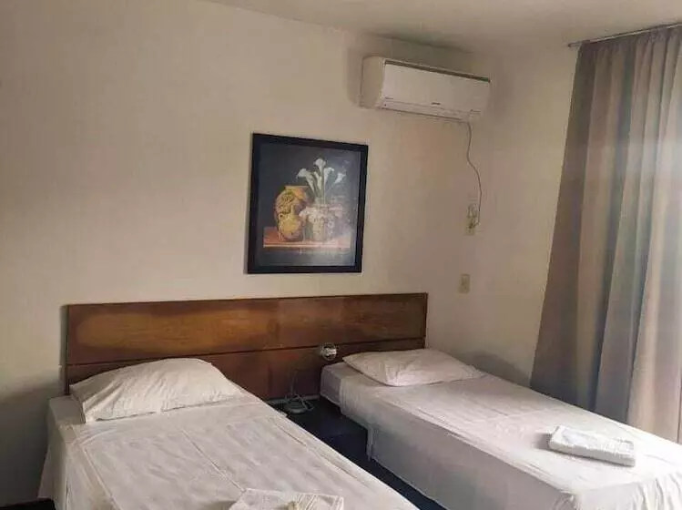 デラックストリプルルーム, Vila Alaide Praia
