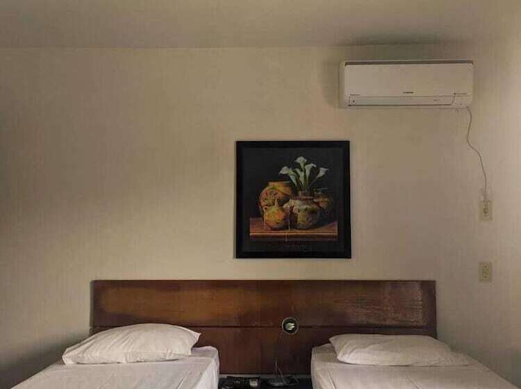 غرفة ديلوكس ثلاثية, Vila Alaide Praia